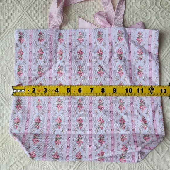 LOVESHACKFANCY X SUPERGA FLORAL BOW TOTE BAG PINK WHITE GOLD - Picture 12 of 14